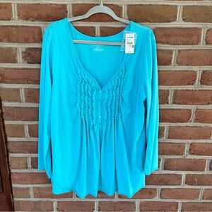 Beautiful blue comfy ladies top. Size 18/20 -add some color to your wardrobe